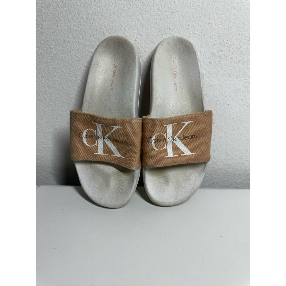 CALVIN KLEIN Slip On Sliders Flip Flop Sandals Women’s  Size 8 Pink Canvas